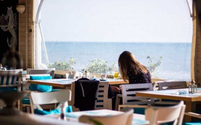 3 Strategies To Increase Restaurant Sales During Off-Peak Hours