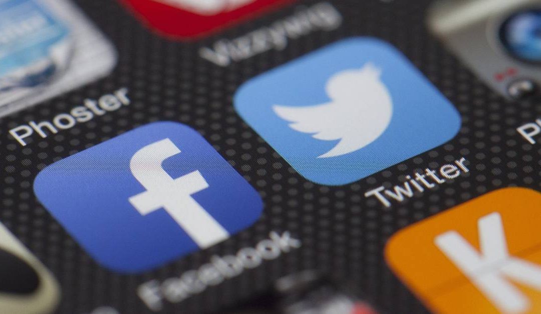 HubSpot: “Twitter vs. Facebook: Which Platform Should Your Business Be On?”